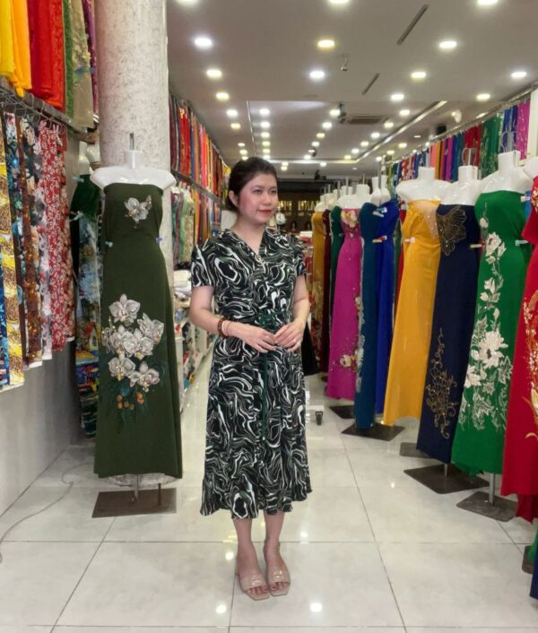 Đầm Họa Tiết Cột Eo TBA000094