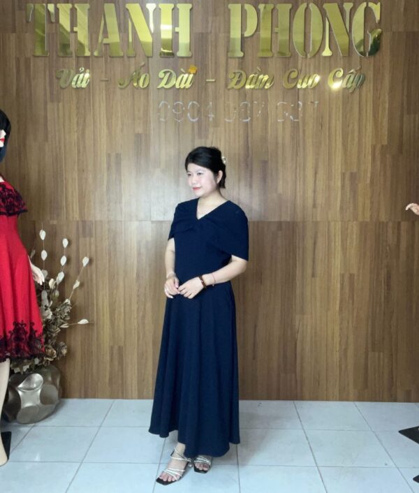 Đầm Dài Đen Xếp Nếp Thanh Lịch TBA000099 - Ảnh 3